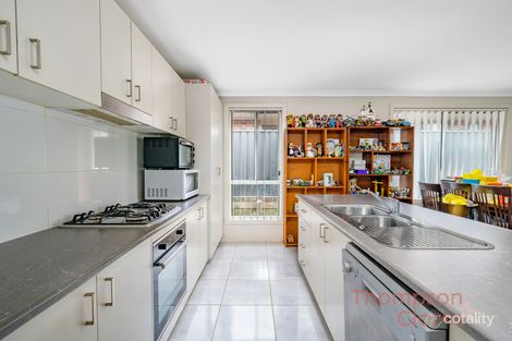 Property photo of 11 Kelman Drive Cliftleigh NSW 2321