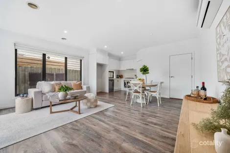 Property photo of 28 Cass Street Rosebud VIC 3939