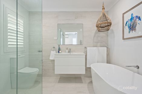 Property photo of 53 Johnson Street Kiama Downs NSW 2533