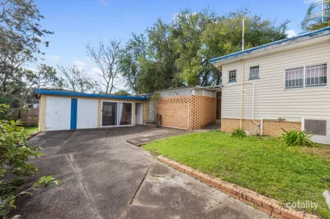 8 Dahlia St, Cannon Hill, QLD 4170