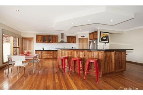 Property photo of 5 Maple Court Kilmore VIC 3764