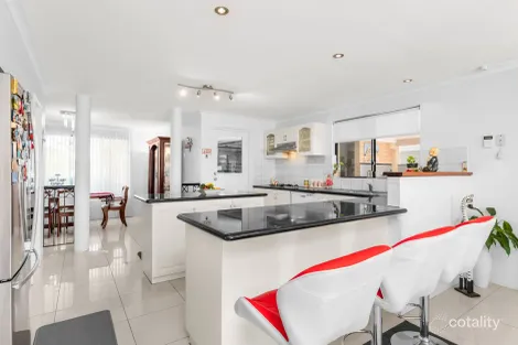 Property photo of 15 Thurloe Way Canning Vale WA 6155