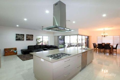 Property photo of 15 Waters Edge Drive Craignish QLD 4655