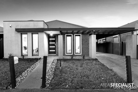 Property photo of 14 Coburn Way Caroline Springs VIC 3023