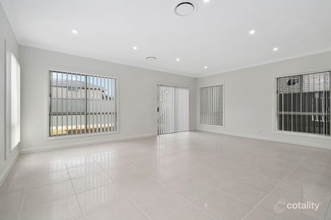 Property photo of 21 Loane Avenue Grantham Farm NSW 2765