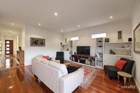 Property photo of 1/8 Browns Road Bentleigh East VIC 3165