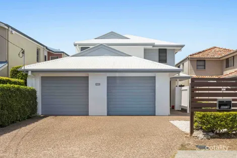 2/137 Sunshine Pde, Miami, QLD 4220