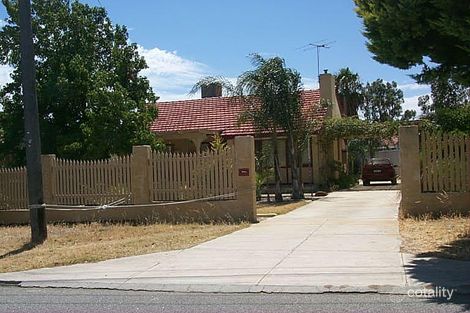 4 Quondong St, Nollamara, WA 6061