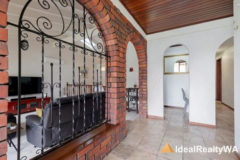 Property photo of 72 The Escarpment Willetton WA 6155