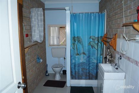 Property photo of 104 Colonial Drive Clairview QLD 4741