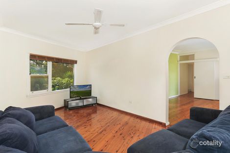 Property photo of 20 Leigh Crescent Unanderra NSW 2526