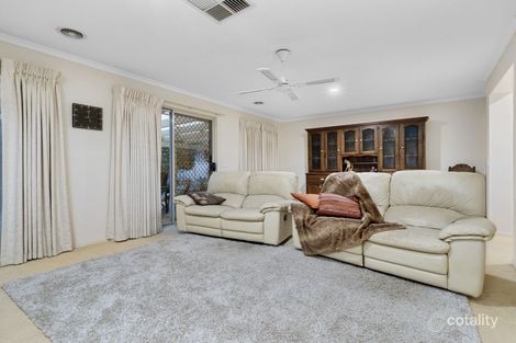 Property photo of 5 Stonewall Close Cairnlea VIC 3023