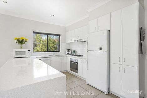 Property photo of 14 Chambers Court Marshall VIC 3216