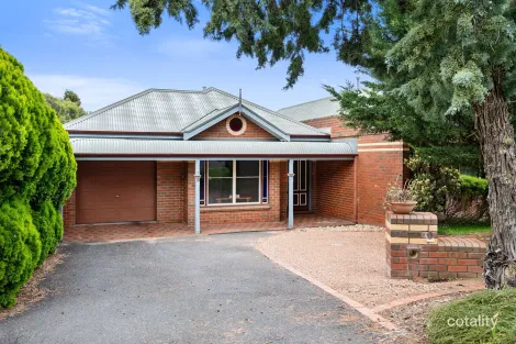 1/19 LANDALE DR, STRATHDALE, VIC 3550