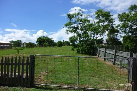 Property photo of 15 Hewett Drive Regency Downs QLD 4341