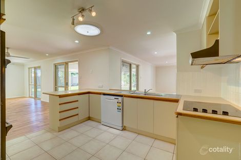 Property photo of 18 Hansen Street Urangan QLD 4655