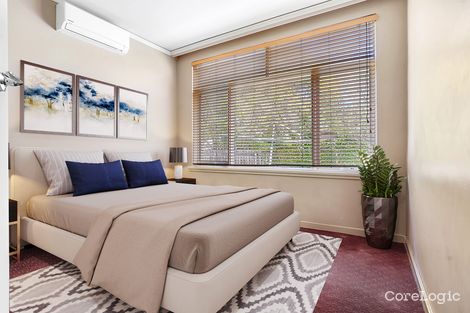 Property photo of 2/32 Fosbery Avenue Caulfield North VIC 3161