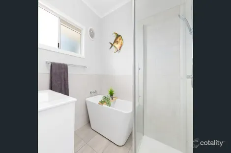 Property photo of 69 Park Avenue Emerald QLD 4720