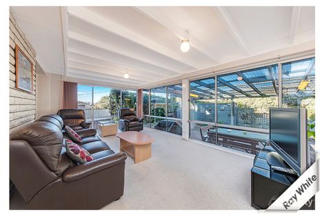 Property photo of 15 Springvale Drive Weetangera ACT 2614