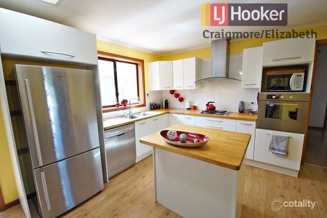 Property photo of 17 Manya Crescent Craigmore SA 5114