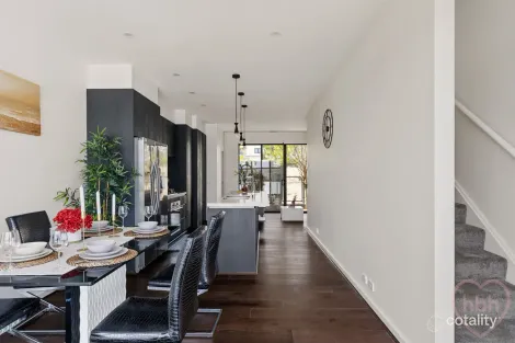 Property photo of 21/1 Rouseabout Street Lawson ACT 2617