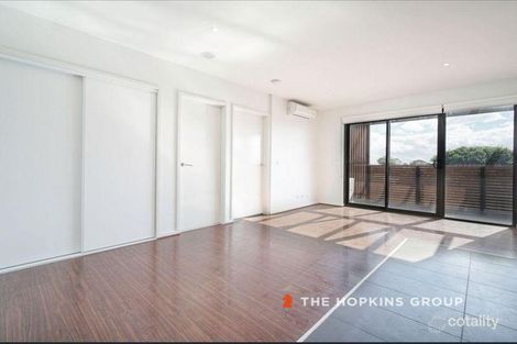 Property photo of 206/15 Balcombe Road Mentone VIC 3194
