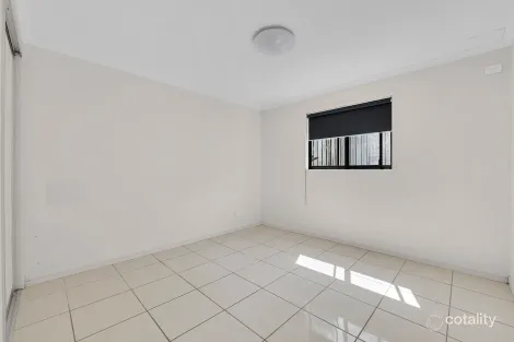 Property photo of 8 Lisa Street Redland Bay QLD 4165