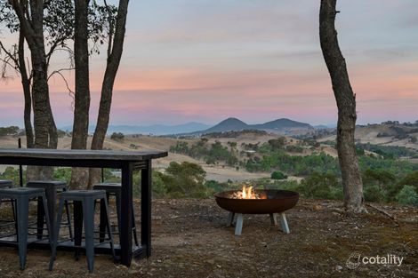 240 Dry Creek Rd, Bonnie Doon, VIC 3720