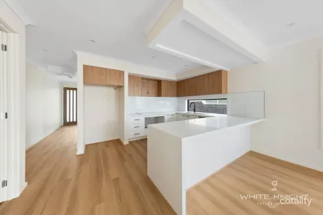 Property photo of 37 Anghor Drive Fraser Rise VIC 3336