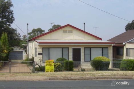 Property photo of 32 Brock Street Young NSW 2594
