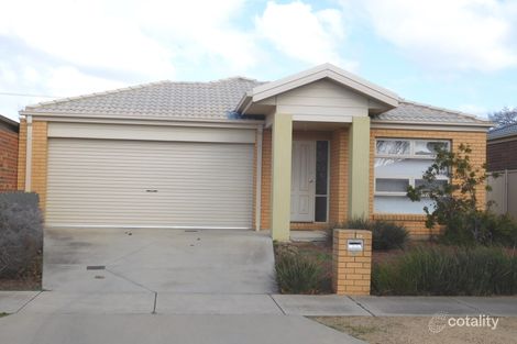 Property photo of 35 Melrose Circuit Shepparton VIC 3630