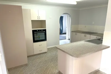 Property photo of 5 Anne Court Kingaroy QLD 4610