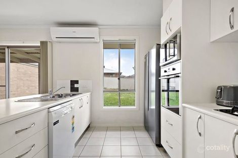 Property photo of 23 Whitton Drive Thurgoona NSW 2640