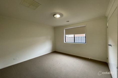 Property photo of 27 Heathcote Road Manor Lakes VIC 3024