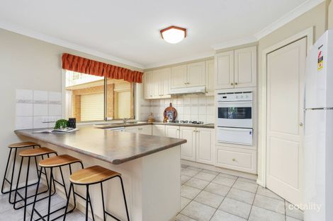 Property photo of 16 Bluebell Crescent Gowanbrae VIC 3043