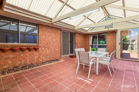 Property photo of 16 Bluebell Crescent Gowanbrae VIC 3043