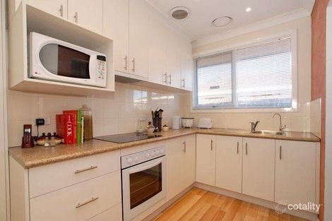 2/616 Barkly St, West Footscray, VIC 3012