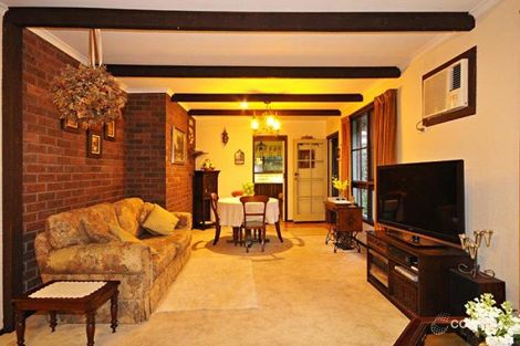 Property photo of 2 Stirling Crescent Glen Waverley VIC 3150