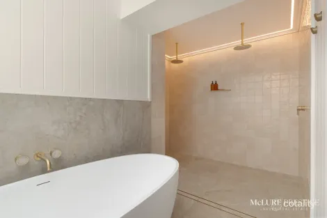 Property photo of 16 Adams Street Sunshine Beach QLD 4567