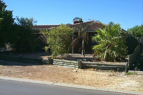 Property photo of 4 Warner Drive Padbury WA 6025