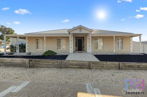 Property photo of 31 The Heath Eaglehawk VIC 3556