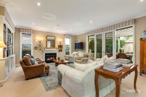 Property photo of 17 Leura Grove Hawthorn East VIC 3123