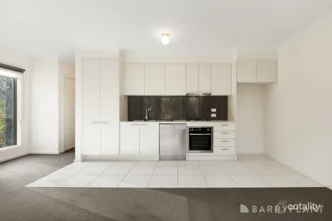 Property photo of 33 Lithgow Way Mooroolbark VIC 3138