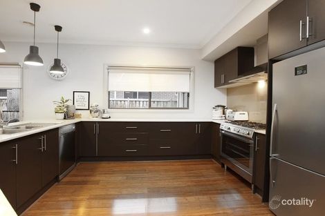 Property photo of 21 Benalla Avenue Eynesbury VIC 3338