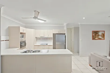 Property photo of 41 Huntley Crescent Redlynch QLD 4870
