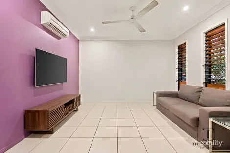 Property photo of 41 Huntley Crescent Redlynch QLD 4870