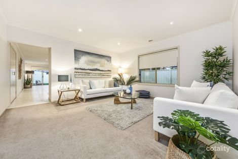 Property photo of 12 Delphinium Road Pakenham VIC 3810