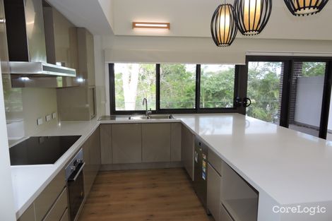 Property photo of 24 Kenmore Road Kenmore QLD 4069
