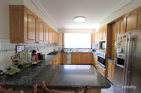 Property photo of 102 Neale Road Deer Park VIC 3023