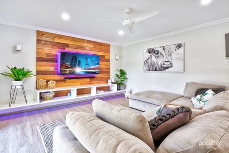 Property photo of 5 Spotted Gum Court Urraween QLD 4655